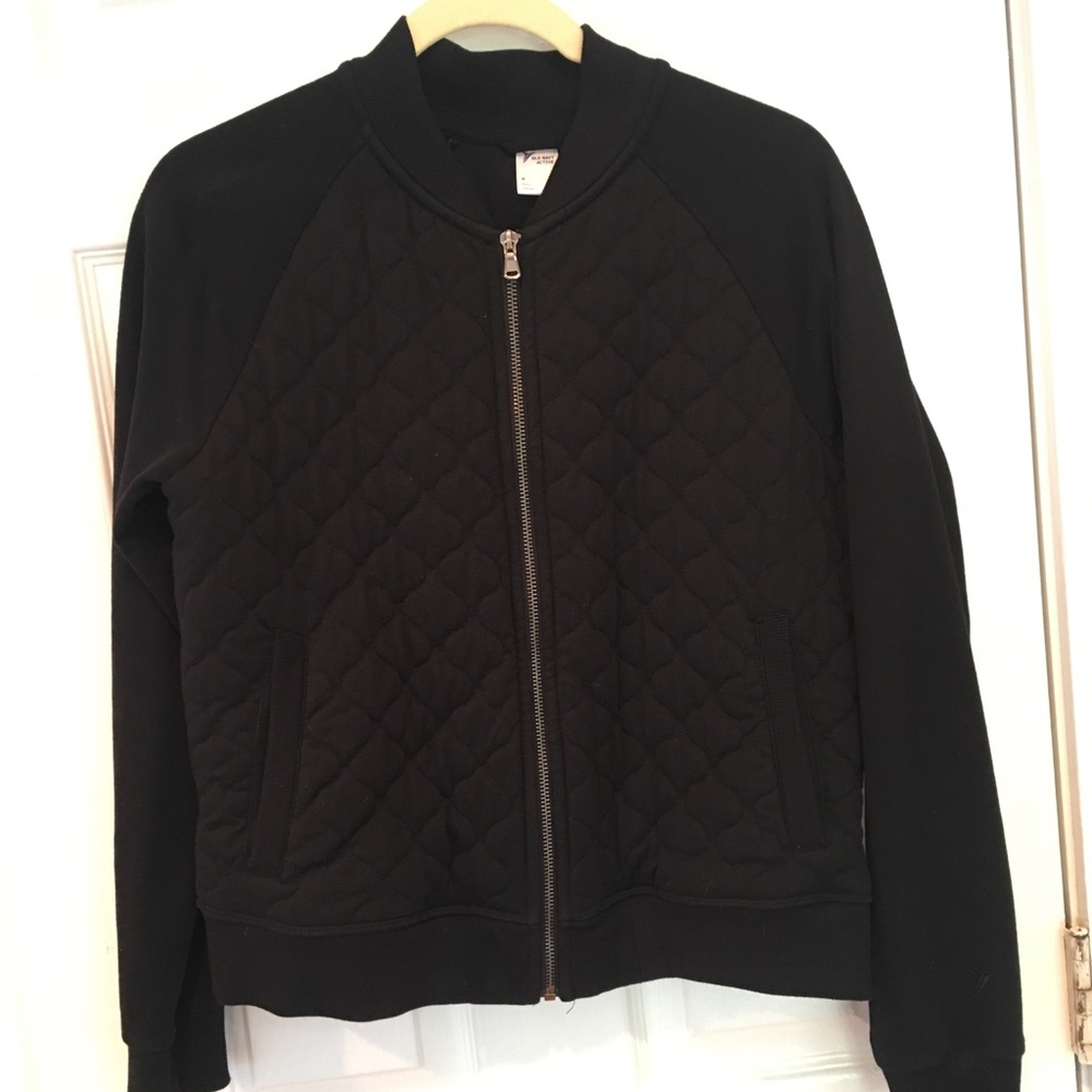 Old Navy Active Quilted Bomber Jacket